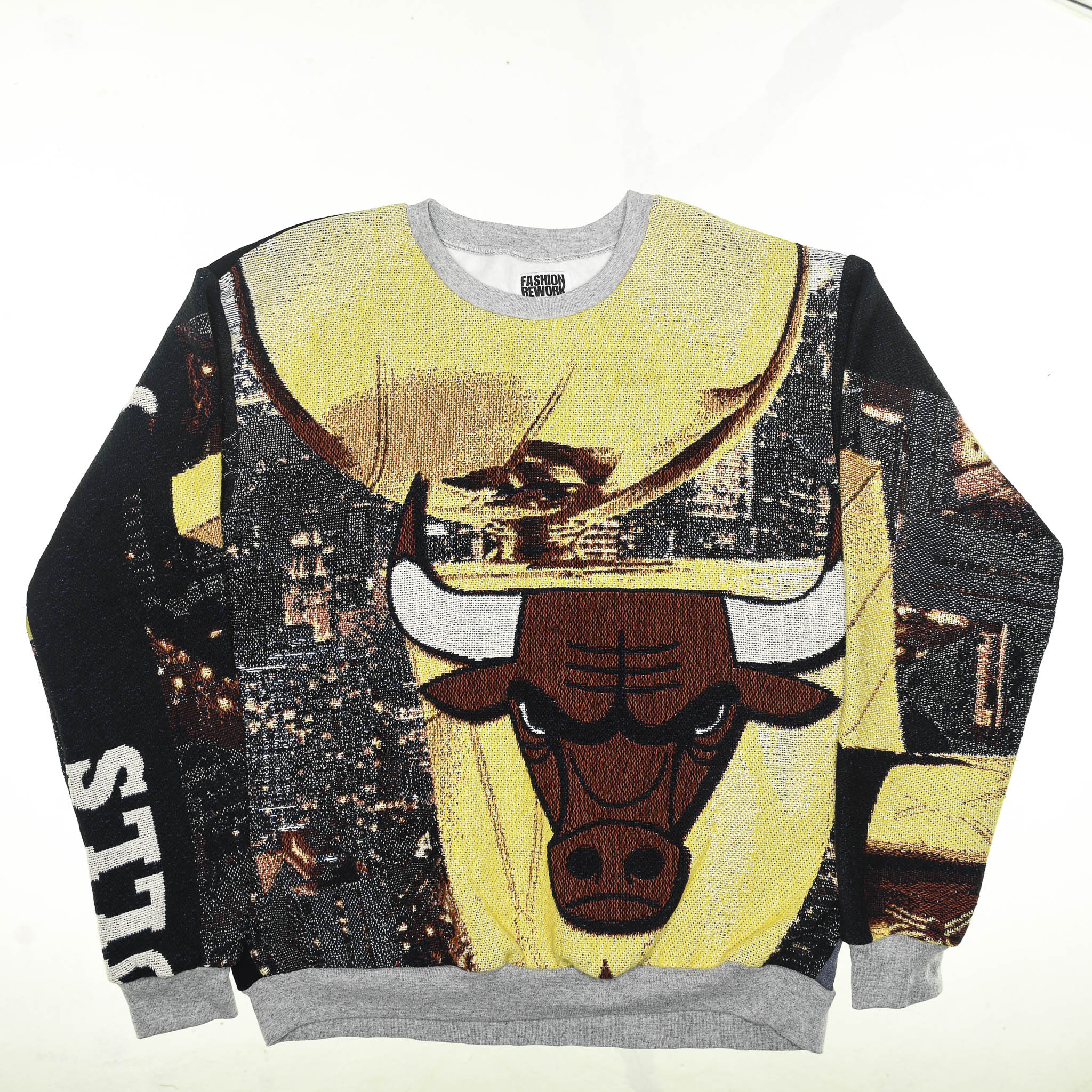 Chicago Bulls Tapestry Panel Pullover