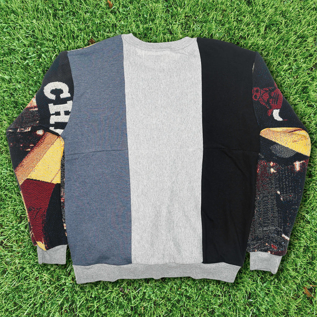 Chicago Bulls Tapestry Panel Pullover