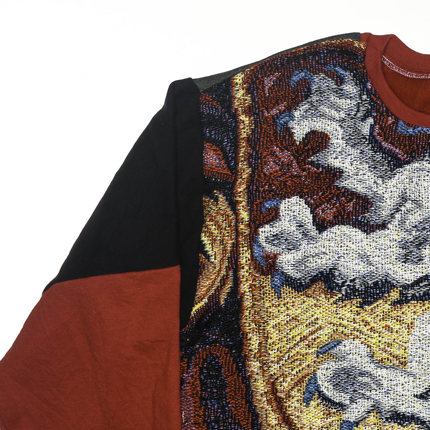 "Harry Potter" Gryffindor Tapestry Panel Pullover