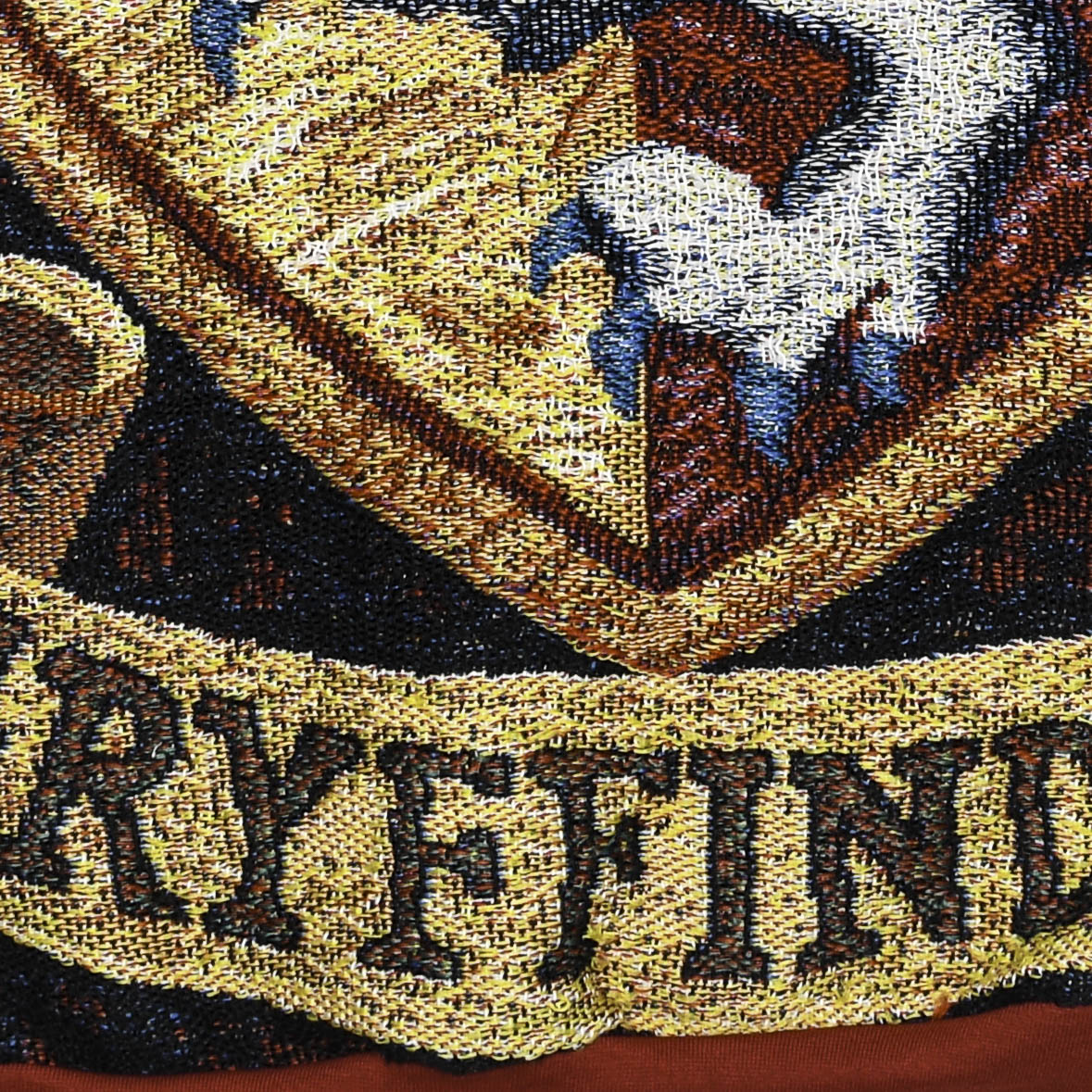 "Harry Potter" Gryffindor Tapestry Panel Pullover