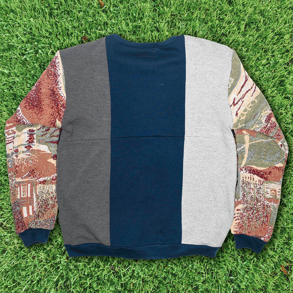 "Harry Potter" Gryffindor Tapestry Panel Pullover