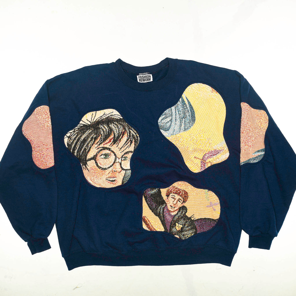 "Harry Potter" Quidditch Amoeba Tapestry Pullover
