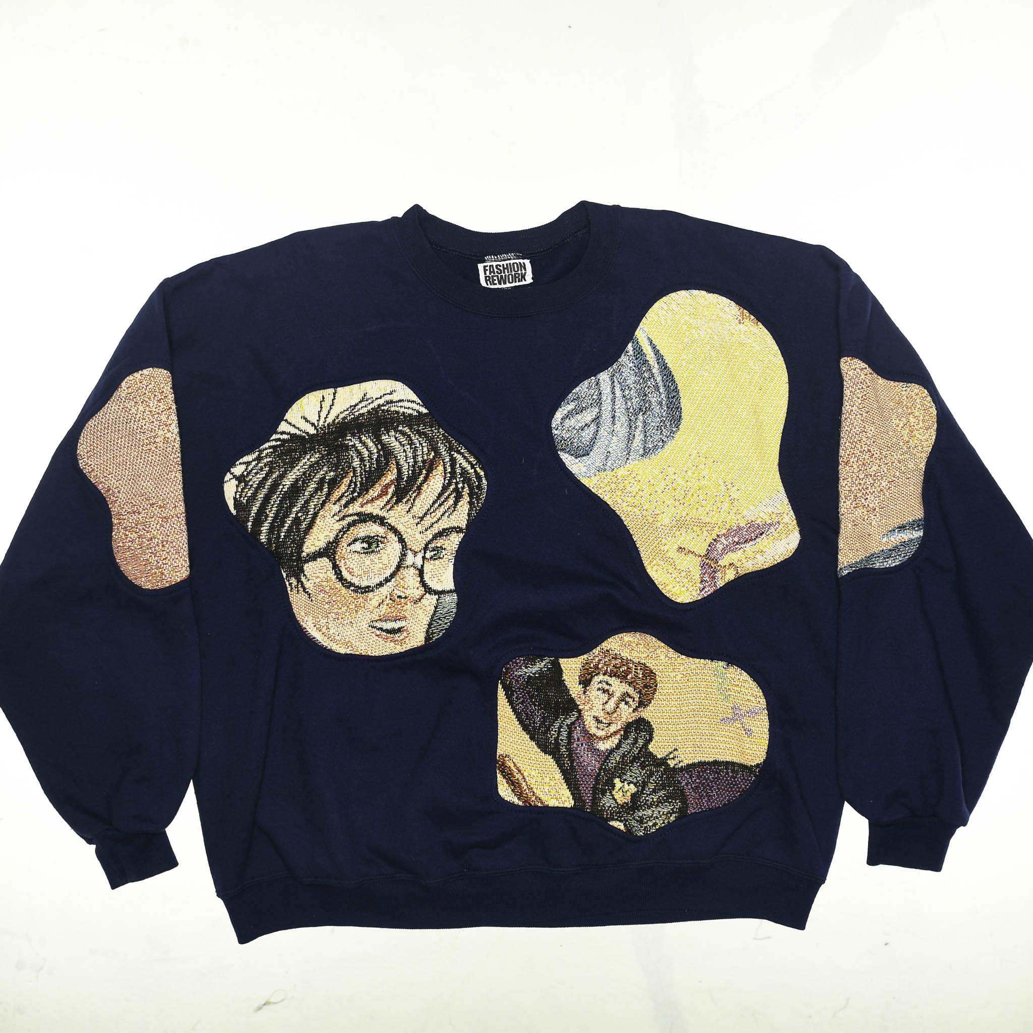 "Harry Potter" Quidditch Amoeba Tapestry Pullover