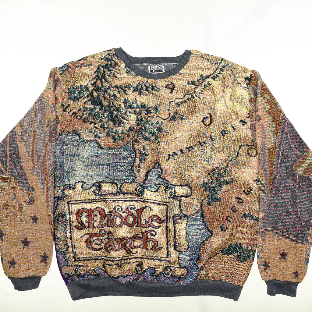 Middle Earth Pullover Tapestry
