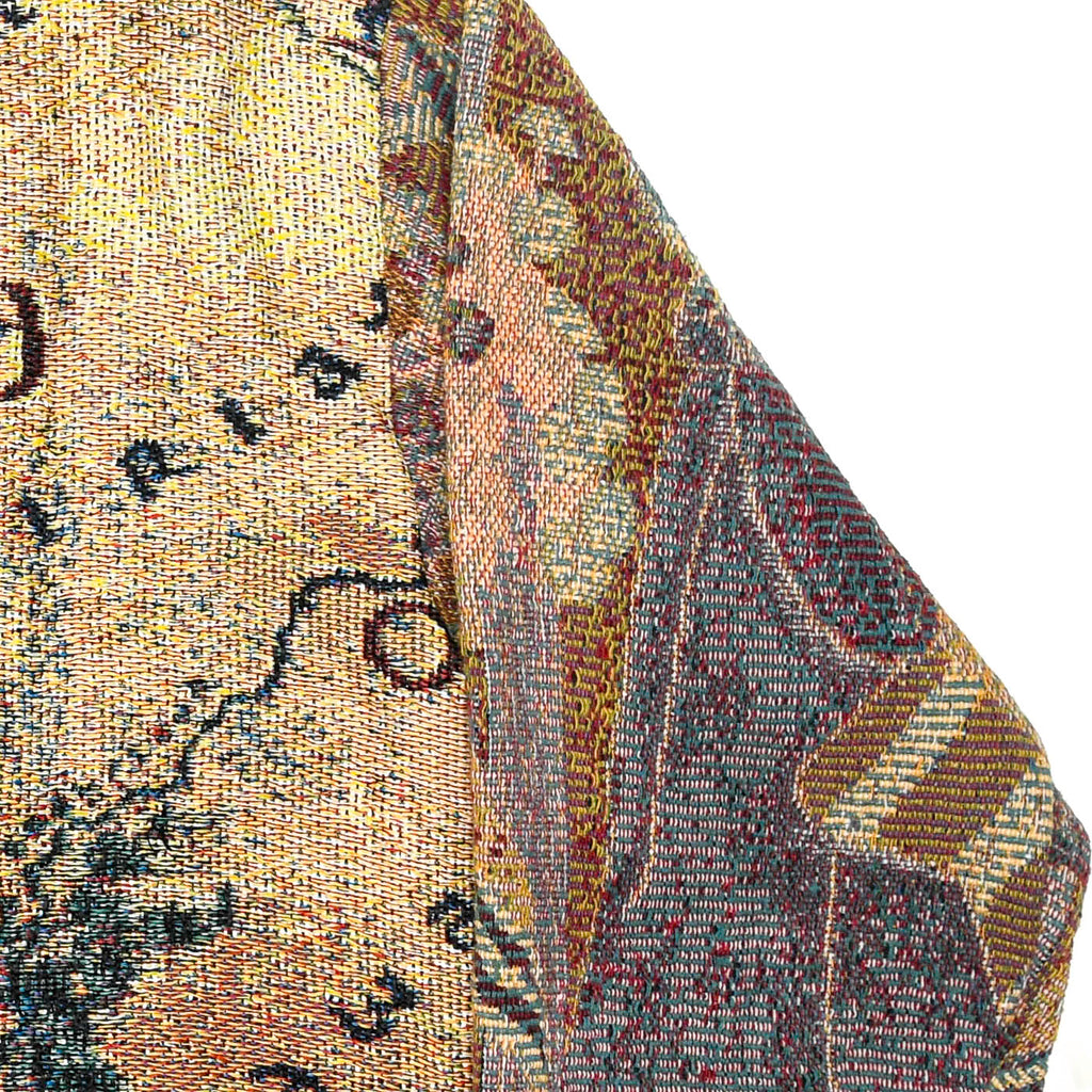 Middle Earth Pullover Tapestry