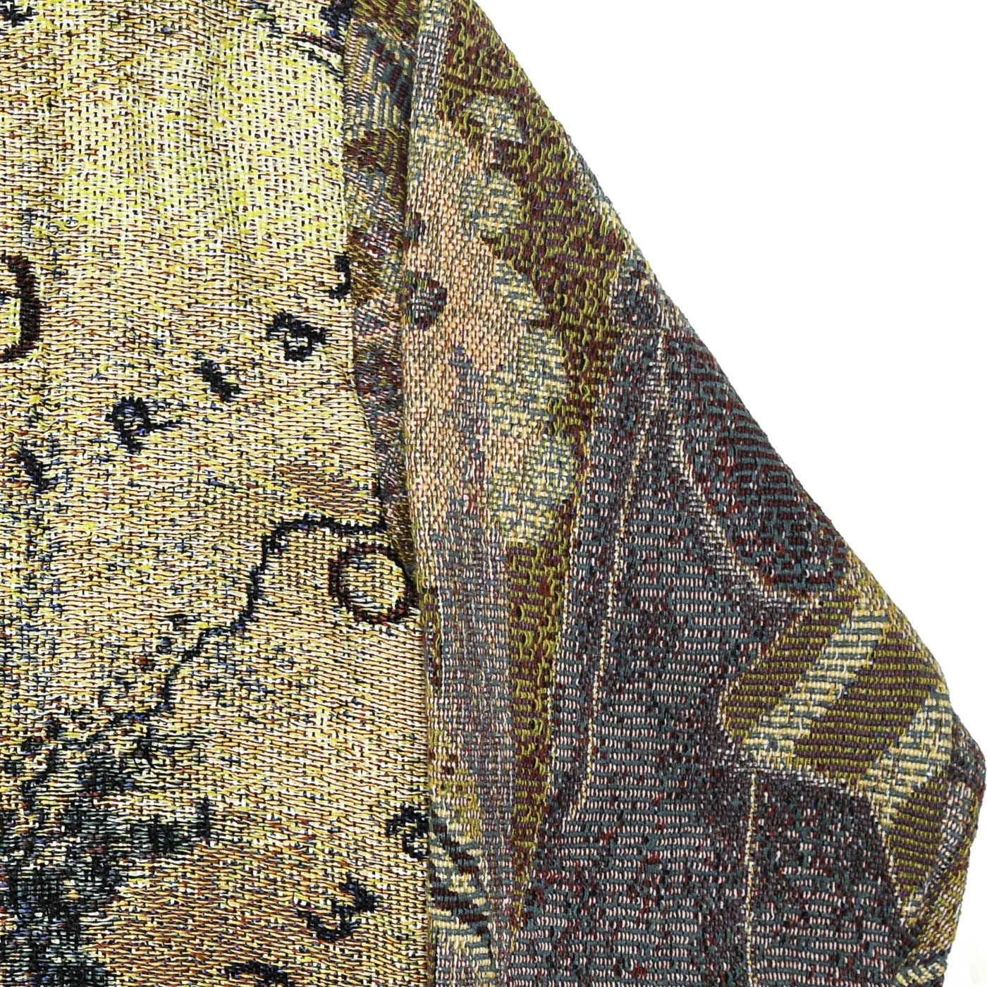 Middle Earth Pullover Tapestry