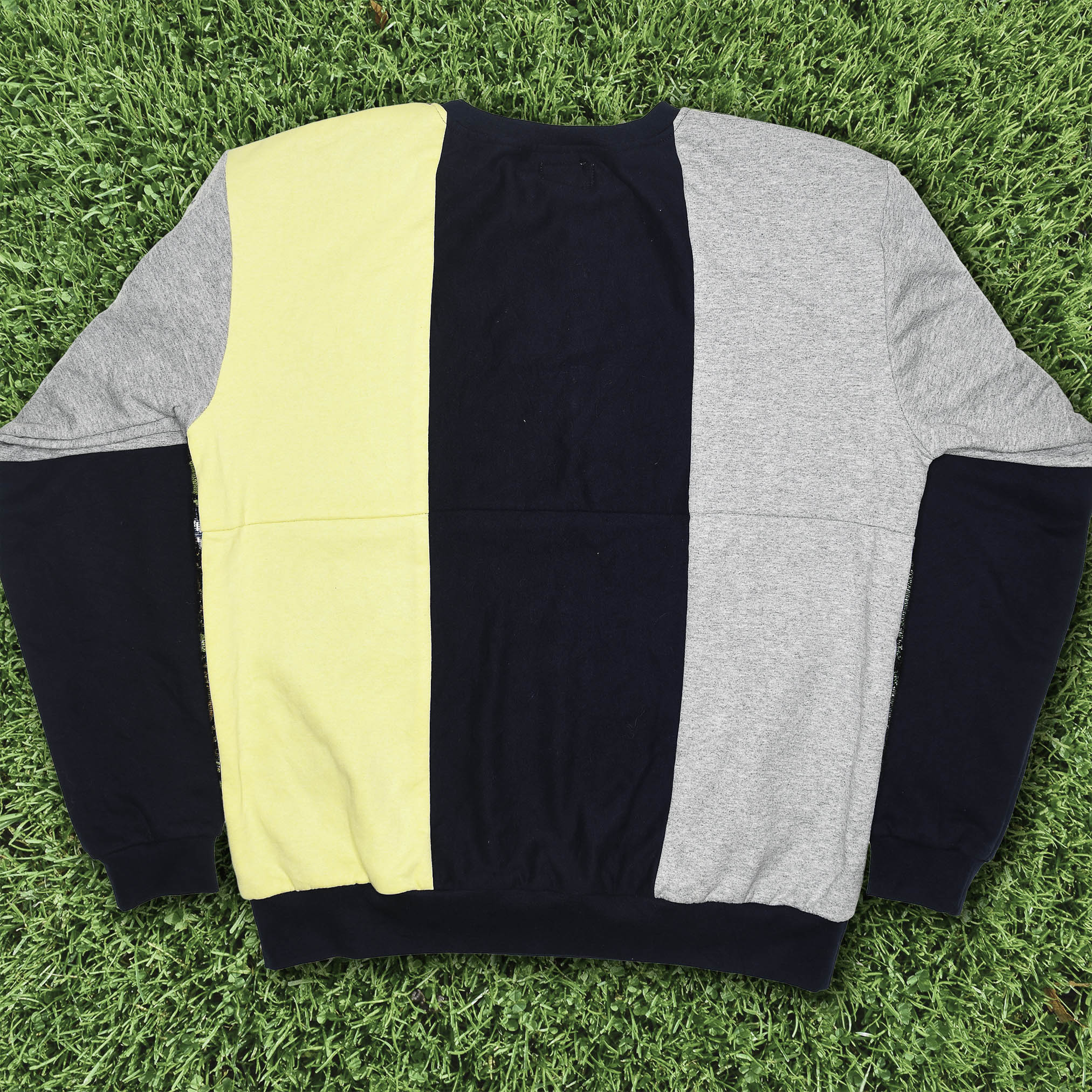 Garfield Tapestry Panel Pullover