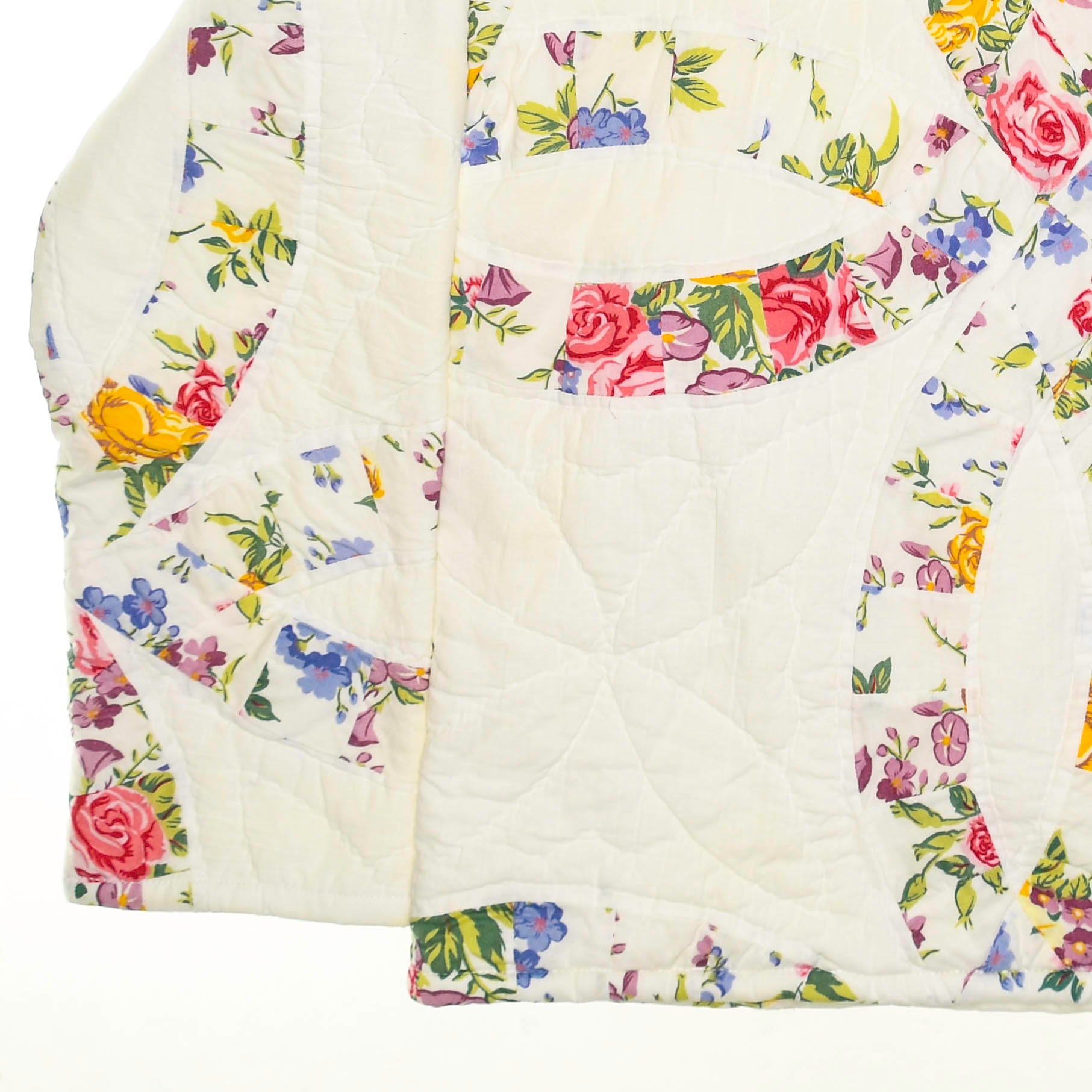 Soft Floral Trailblazer Quilt Pullover