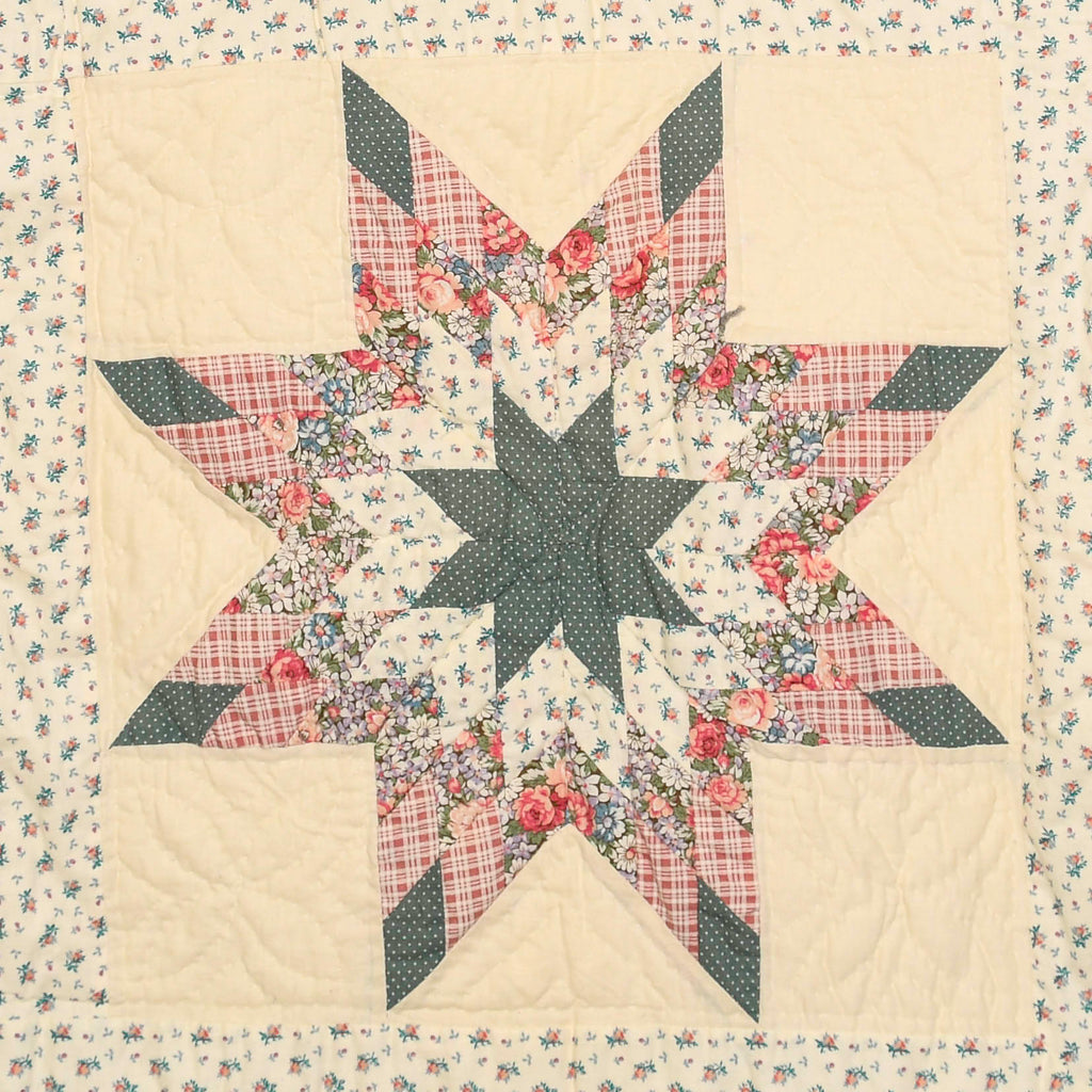 Star Patchwork Quilt Pullover