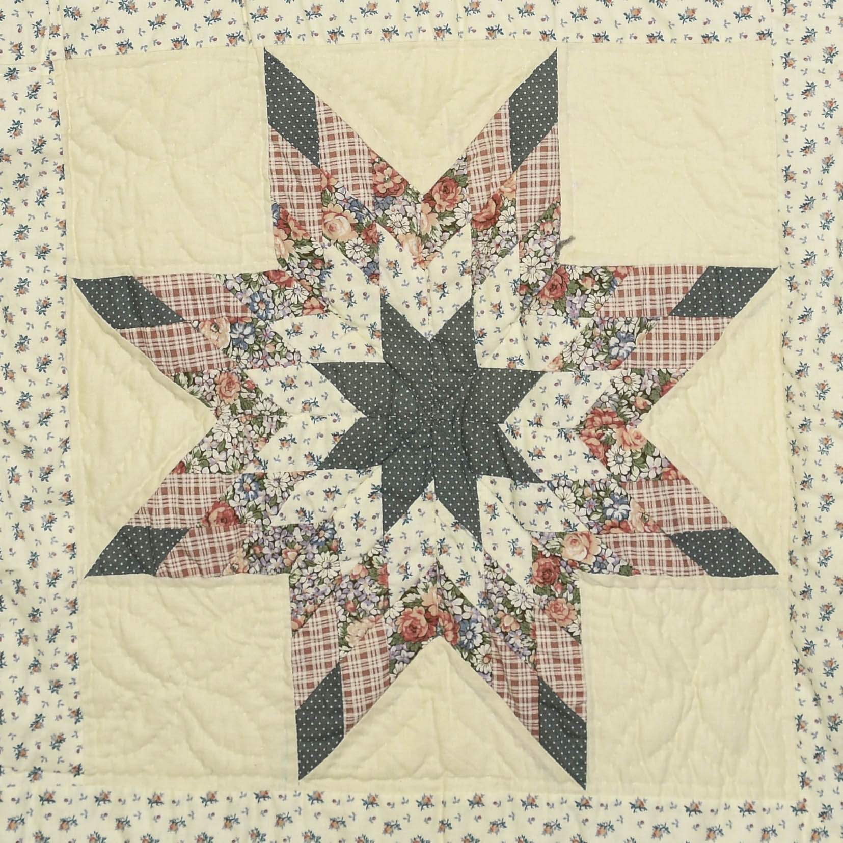 Star Patchwork Quilt Pullover