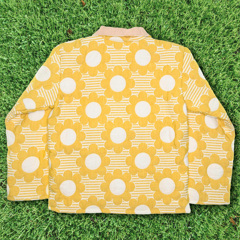 Sunny Daisy Trailblazer Quilt Pullover