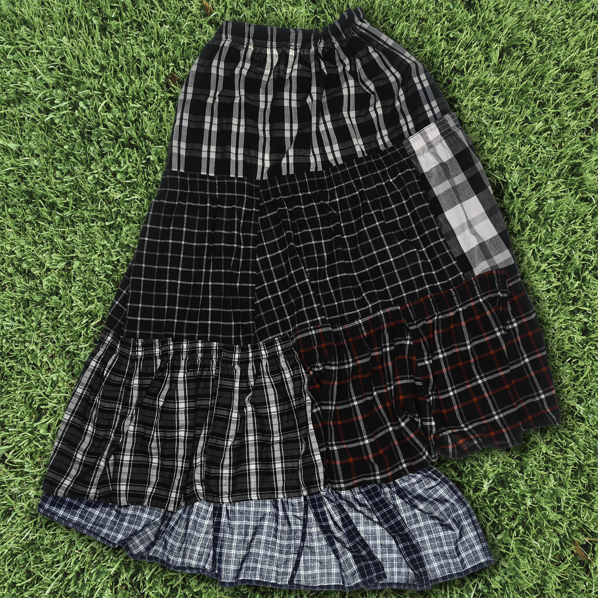 Contrast Plaid Tiered Boxer Skirt Maxi