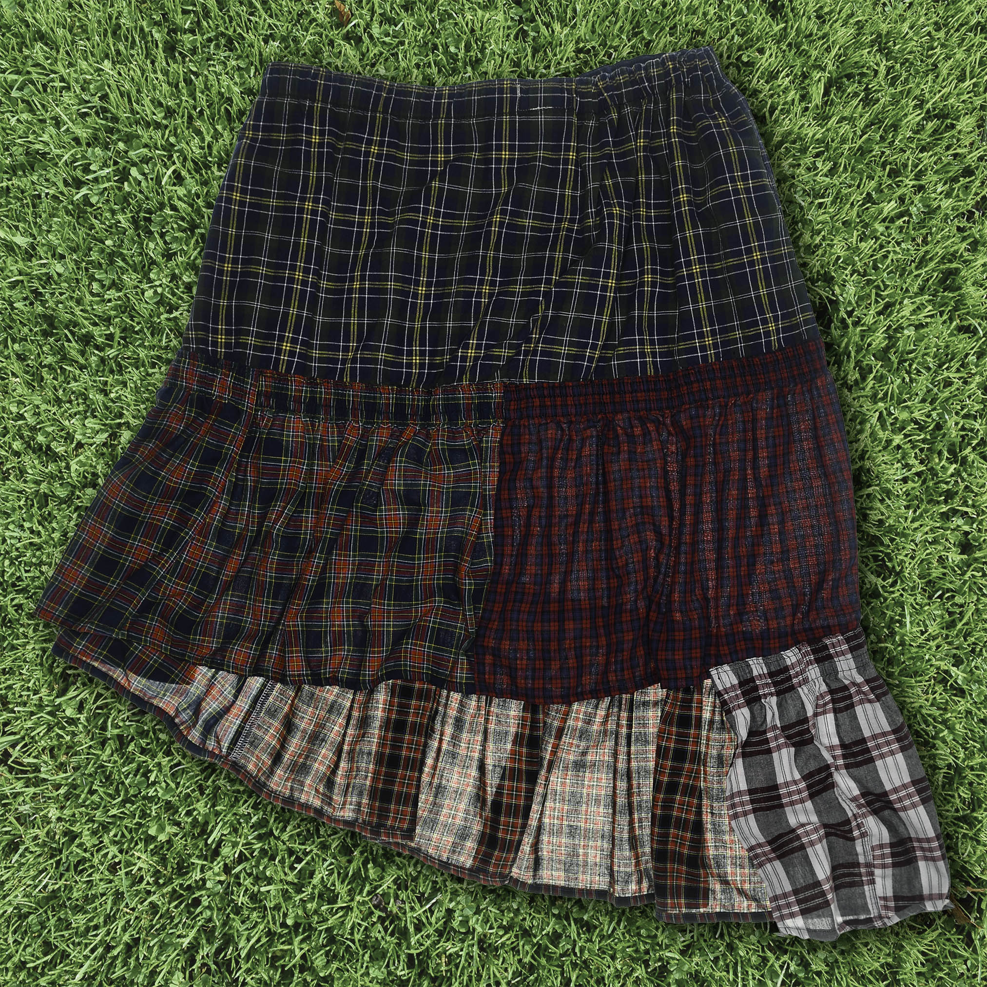 Grunge Plaid Tiered Boxer Skirt Midi