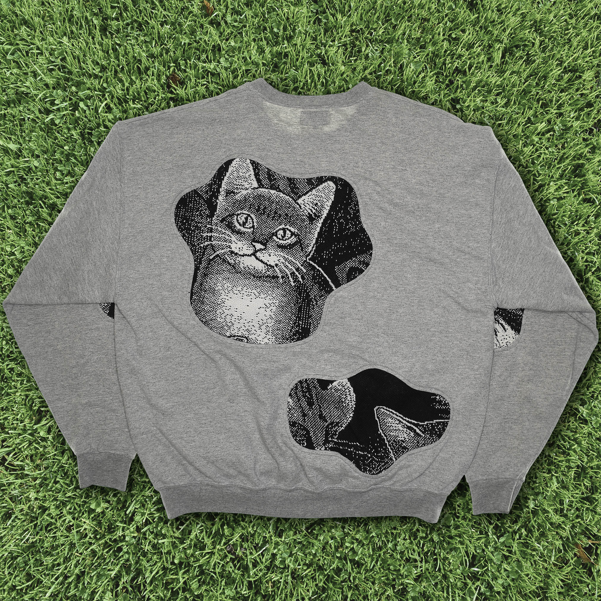 Black & White Kitten Amoeba Tapestry Pullover