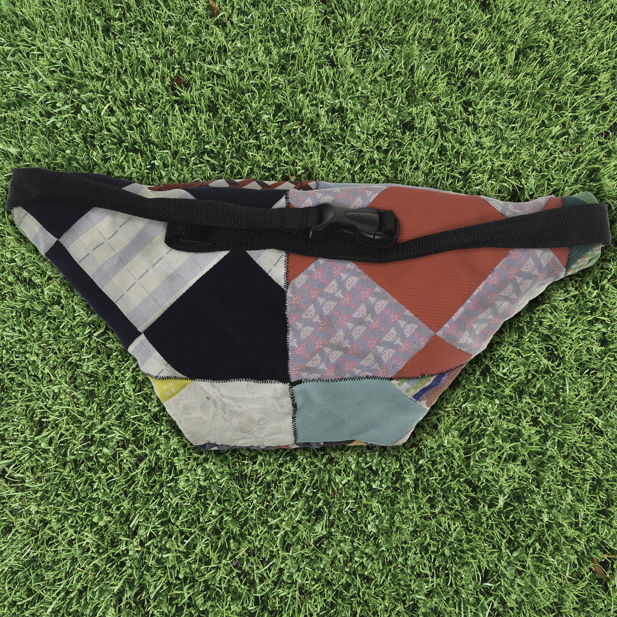 Patchwork Quilt Waist Bag | Multicolor