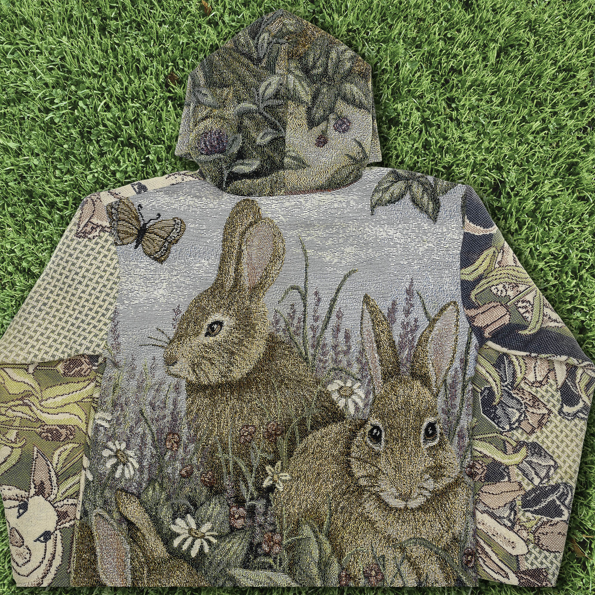 Bunny Full Tapestry Zip Through