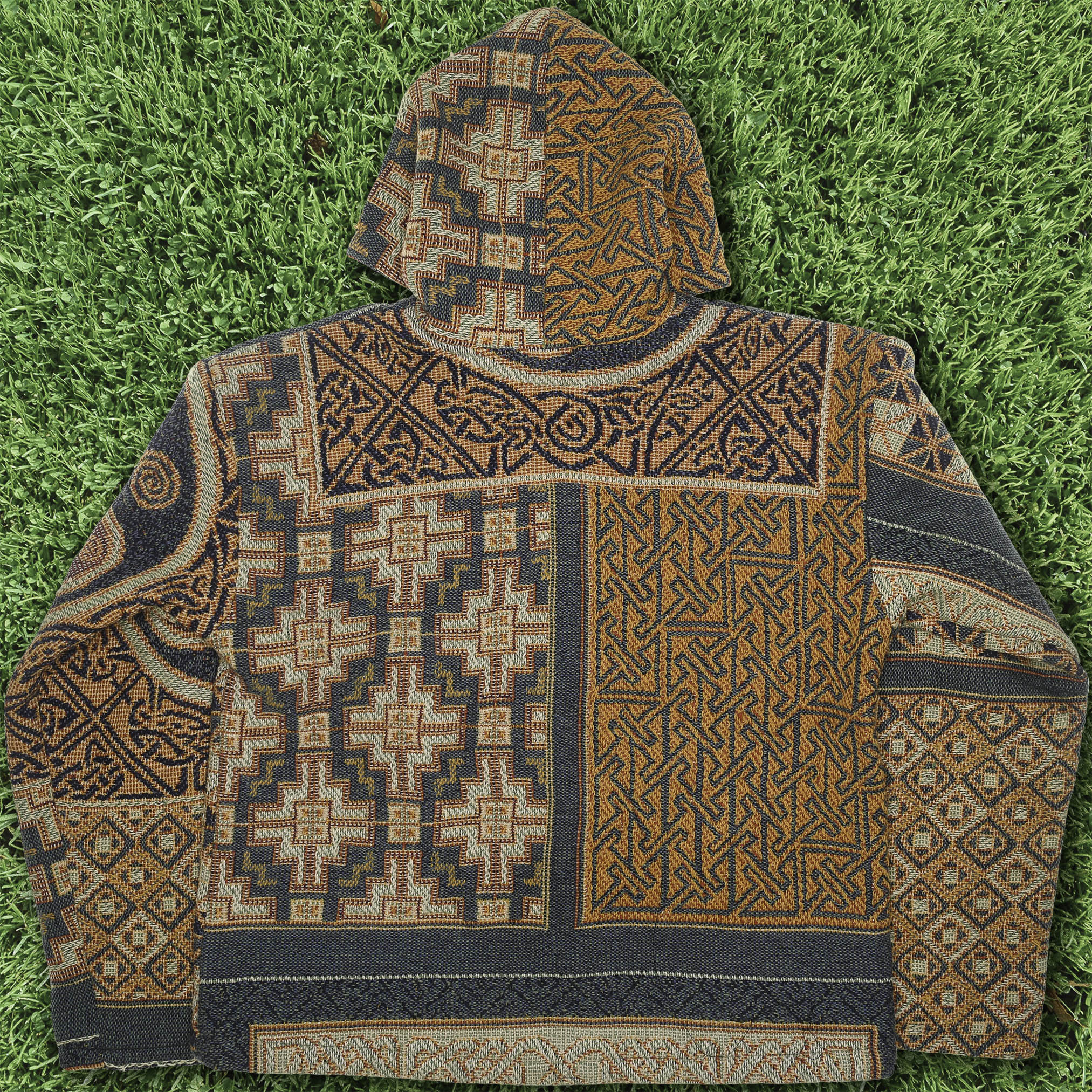 Patterned Full Zip Through Tapestry