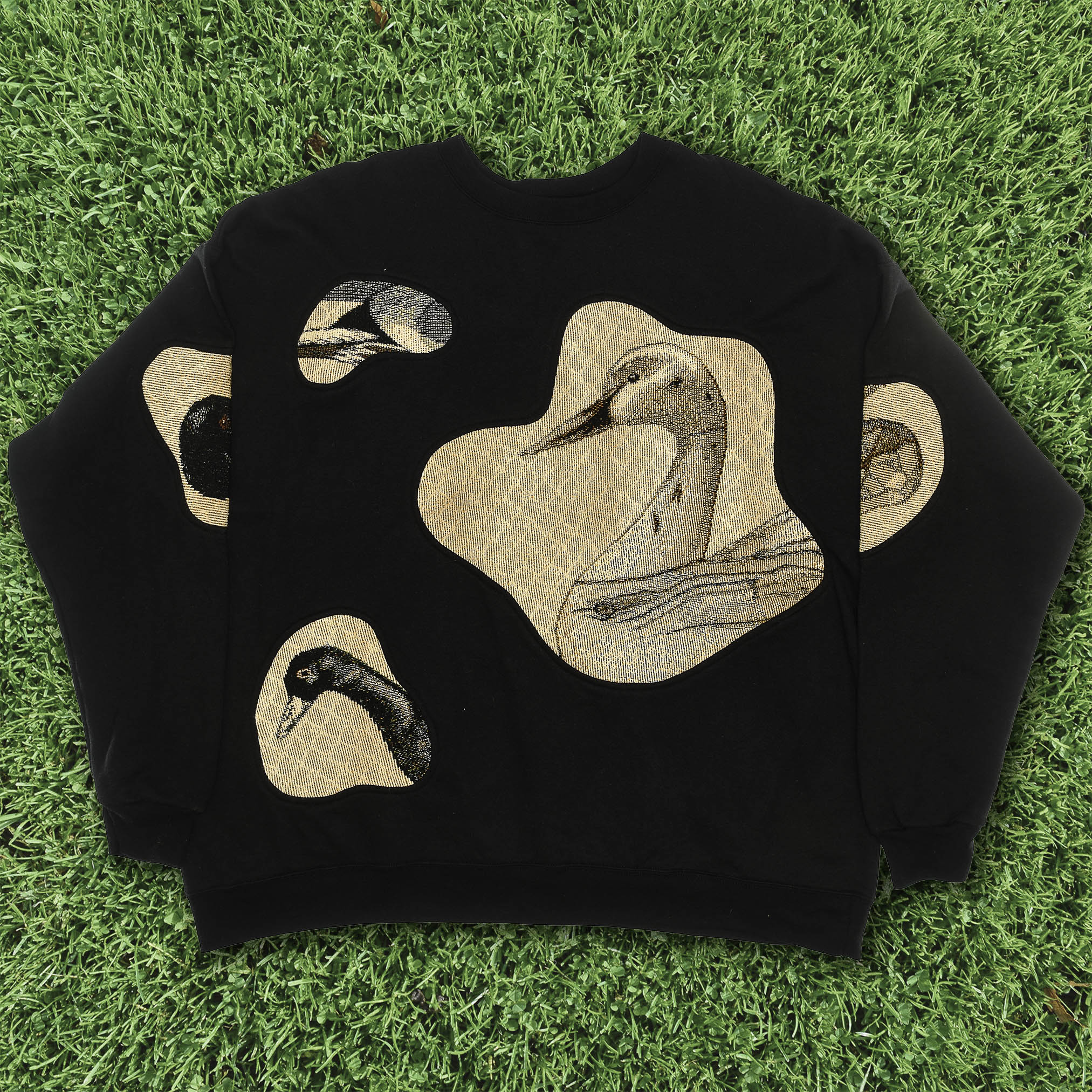 Water Birds Wildlife Amoeba Tapestry Pullover
