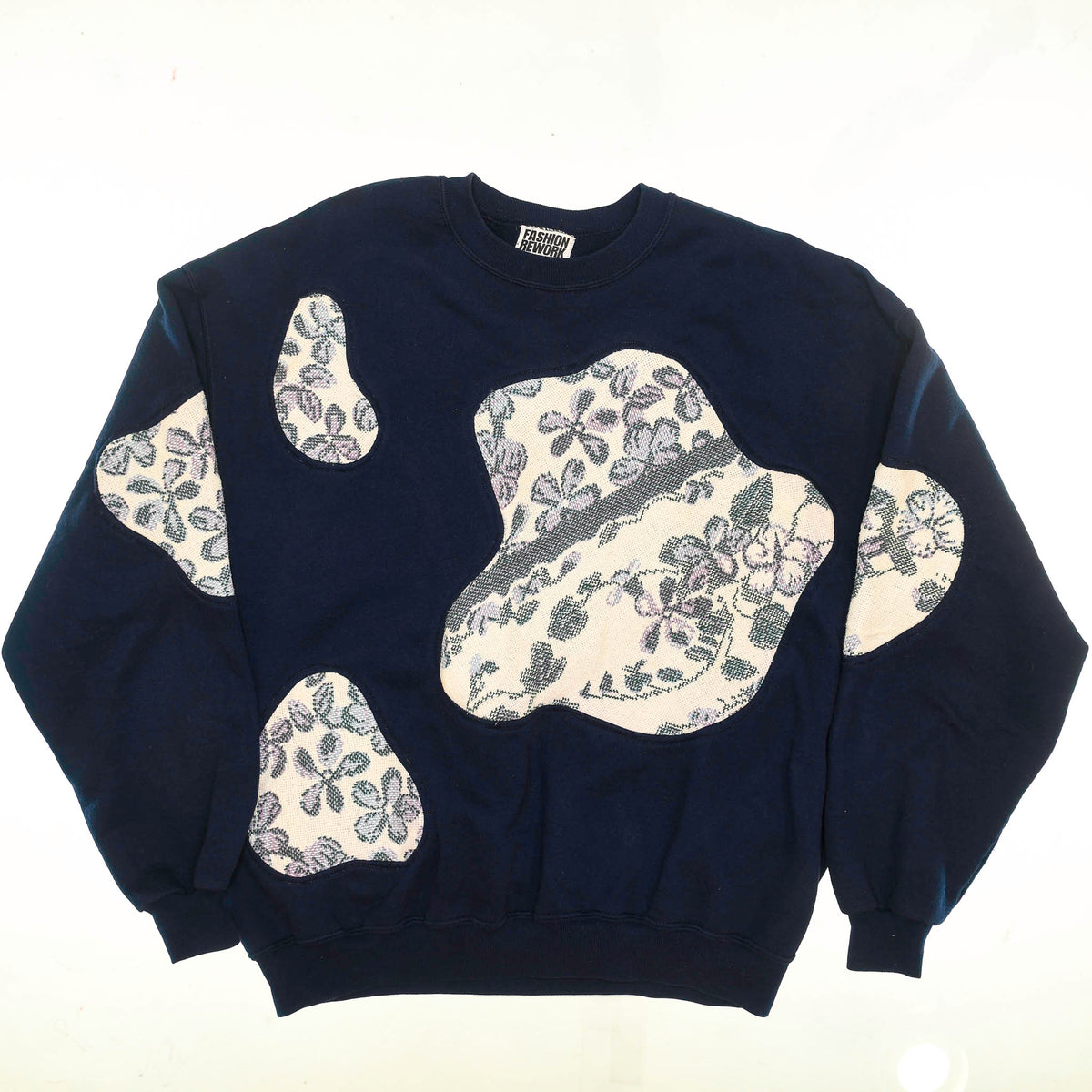 Dainty Purple Florals Amoeba Tapestry Pullover