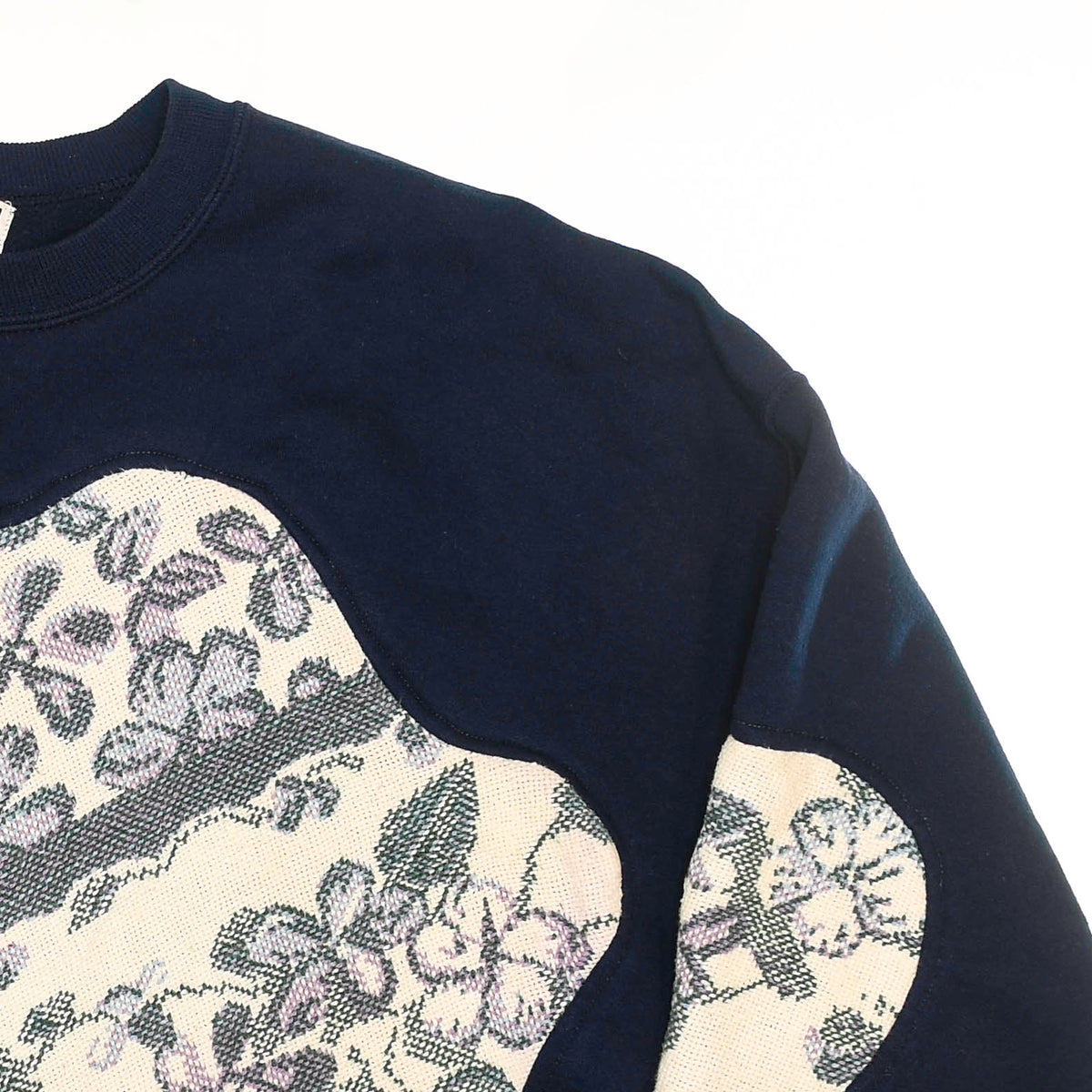 Dainty Purple Florals Amoeba Tapestry Pullover