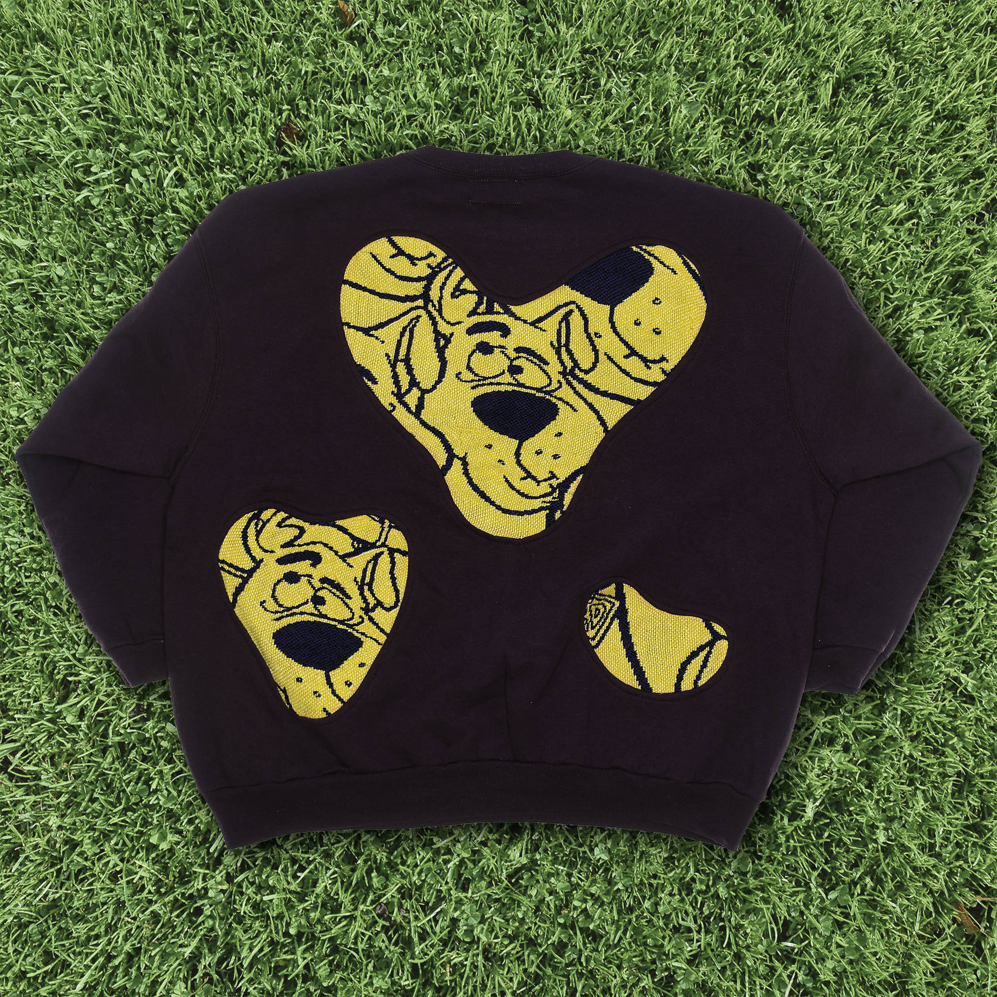 Scooby Doo Amoeba Tapestry Pullover
