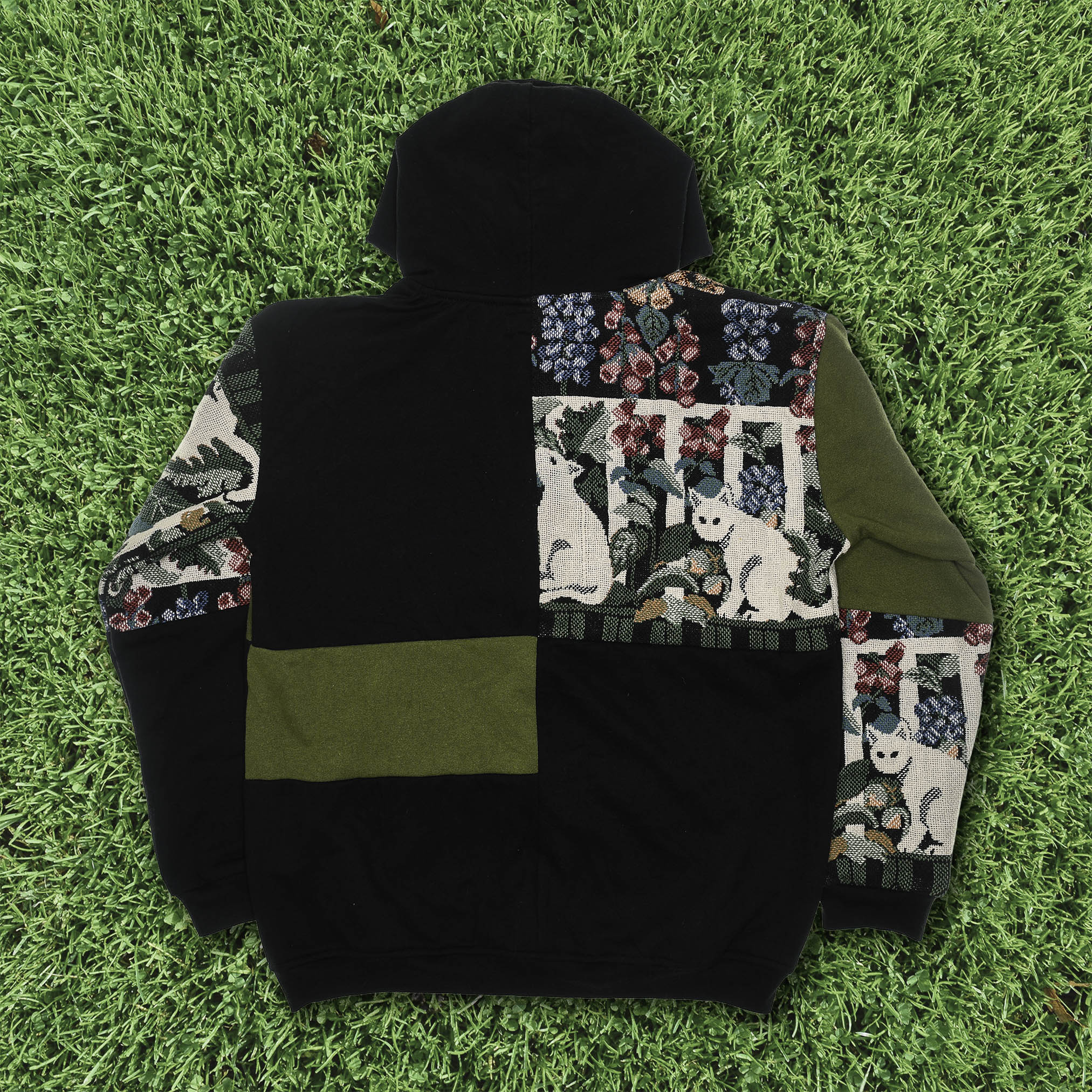 Garden Cats Patchwork Tapestry Zip Up