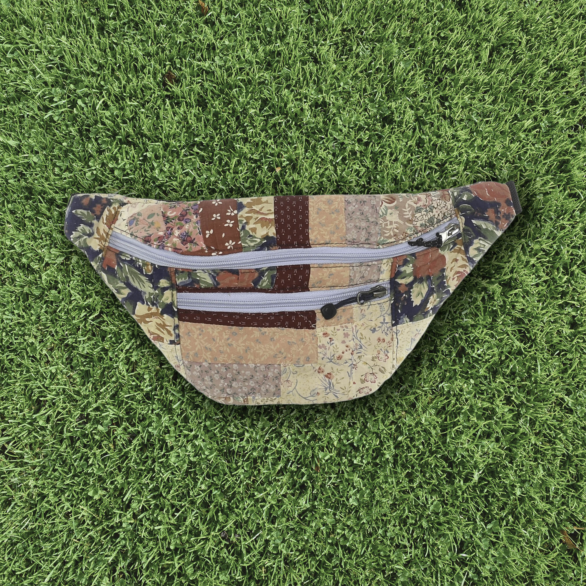 Vintage Floral Patchwork Quilt Waist Bag