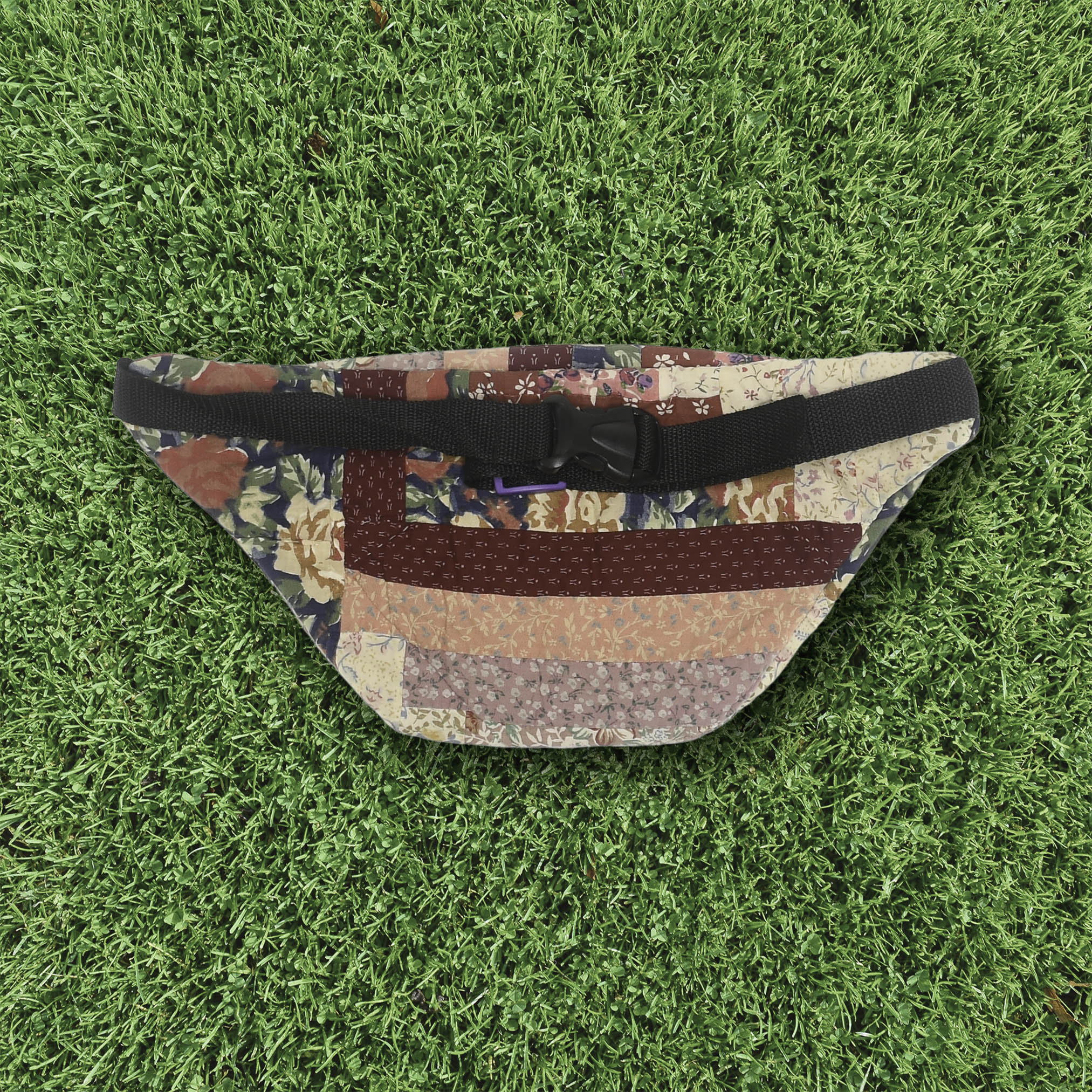Vintage Floral Patchwork Quilt Waist Bag