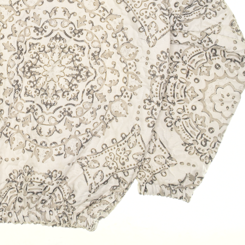 Gray Mandolin Classic Quilt Bomber